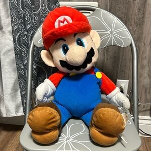 2015 NINTENDO SUPER MARIO BROS PAJAMA HOLDER ZIPPER STUFFED PLUSH TOY
